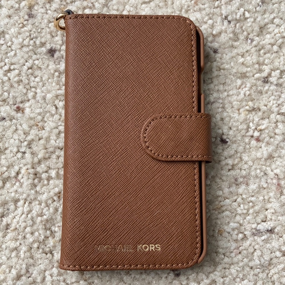Michael Kors keychain wallet phone case combo